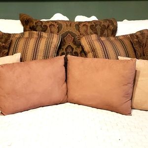 Custom decorative pillows